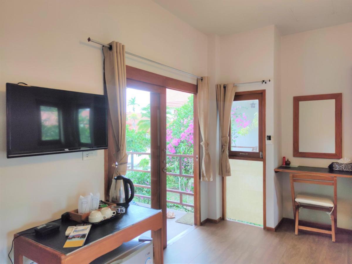 Armonia Village resort y Spa Chumphon Exterior foto