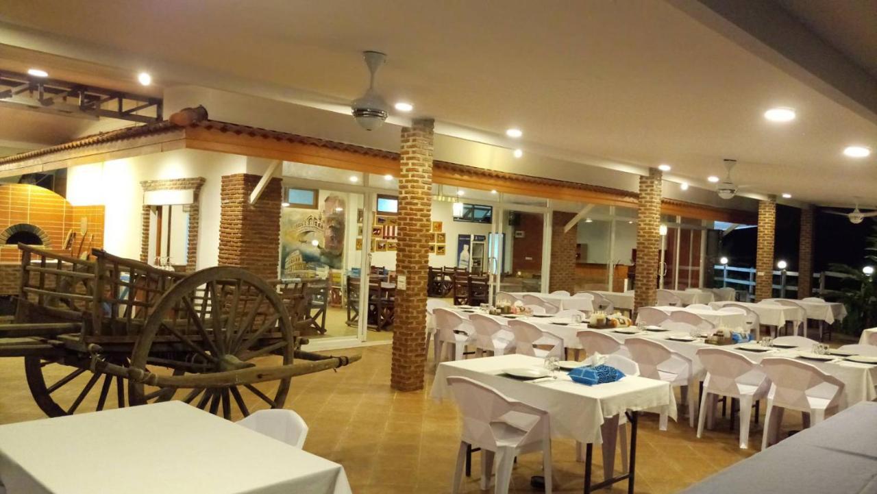 Armonia Village resort y Spa Chumphon Exterior foto